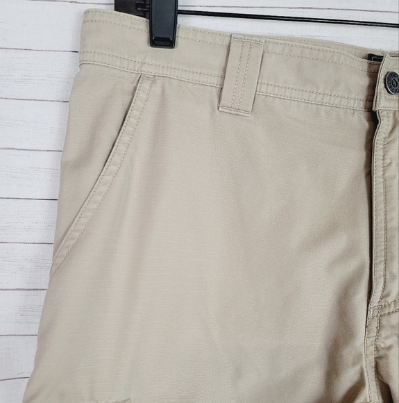 THE NORTH FACE KHAKI CARGO SHORTS, SZ 34 - Picture 2 of 11